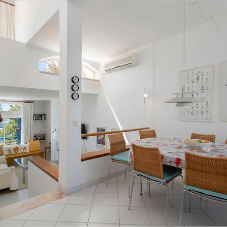 Tac - Windmill Oceanfront Apartment *