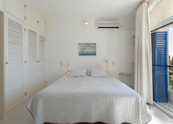 Tac - Windmill Oceanfront Appartement *